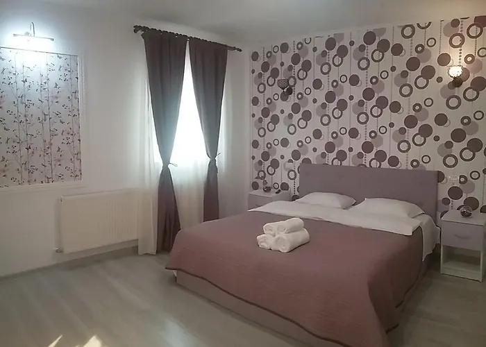 Liliac Apartment